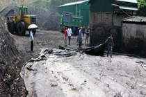 Khởi tố 8 nhân viên Vinacomin trộm than trong khai trường mỏ