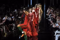 Dân mạng chế ảnh khoảnh khắc sợ hãi của Cristiano Ronaldo