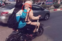 Hành động siêu khó đỡ của giới trẻ Việt (53)