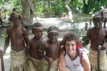 Người trẻ nhất "xách ba lô lên và đi" 196 nước