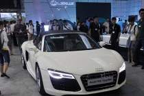 Xế mới đua lộ diện trong triển lãm xe lớn nhất VN