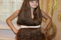 Ảnh cười Facebook: Lợi ích của tóc dài 