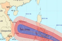 Siêu bão Haiyan mạnh cấp 17, đang tiến vào biển Đông
