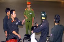 CS cơ động được trang bị tàu thủy, máy bay từ 1/7