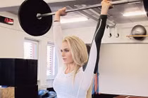 Hot girl thể hình hút hồn hàng triệu fan trên mạng