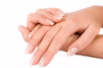 Giải mã những nốt ruồi may mắn trên bàn tay