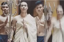 Công Phượng đóng giả Đường Tăng chọc cười đồng đội