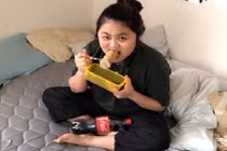 9X Bắc Giang ăn hết 20 xiên thịt trong lần đầu hẹn hò