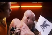 Phì cười với hình xăm “hổ báo” của dân chơi 