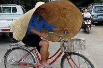 Ảnh cười Facebook: Không sợ cháy nắng