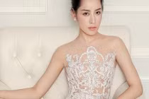 Hot girl Chi Pu diện váy cưới xuyên thấu gợi cảm