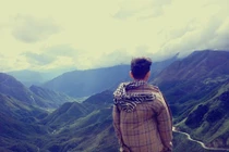 Lên đỉnh đèo hiểm trở nhất Việt Nam ngắm mây vờn núi