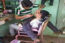 Ảnh cười Facebook: Cắt tóc "bá đạo"