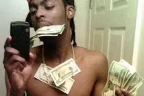 Trai trẻ thích thể hiện