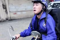 Dở khóc dở cười đọc tin nhắn giữa shipper và khách hàng