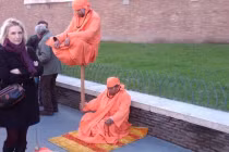 Ảnh cười Facebook: Ảo thuật đường phố