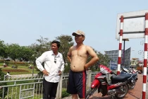 Cứu người tự tử, mất sạch tư trang