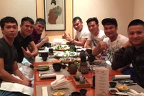 Công Vinh mời đàn em Công Phượng, Phi Sơn... đi ăn