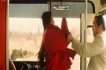 Bản rap về sự vô cảm lay động cư dân mạng