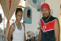 Xóm ô sin ngoại quốc giữa Sài Gòn