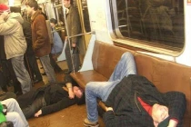 Hành động... không giống ai nơi công cộng (11)