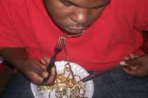 Khoảnh khắc hài hước: Bữa ăn xa xỉ