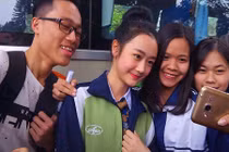 Nữ sinh Lào ở Phú Thọ gây sốt vì xinh đẹp