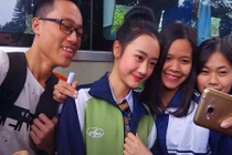 Nữ sinh Lào ở Phú Thọ gây sốt vì xinh đẹp