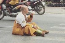 Ngã ngửa với những “quái nhân đường phố” Việt