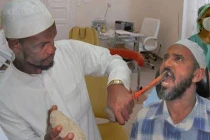 Ảnh cười Facebook: “Hết hồn” với nha sĩ