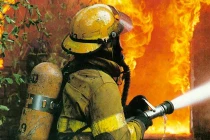 Khủng hoảng Châu Âu: Khi lính cứu hỏa đốt nhà… 