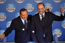 Berlusconi đẩy Italy sa vào khủng hoảng chính trị?