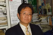 Học giả Nhật hiến kế “nhường Nga, đấu Trung” 