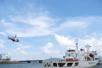 Biển Đông “dậy sóng” vì cảnh sát biển Trung Quốc