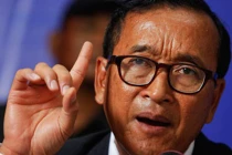 Sam Rainsy "nịnh" Trung Quốc, "nói xằng" về Biển Đông 