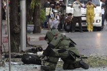 Nổ bom hàng loạt ở miền Nam Thái Lan