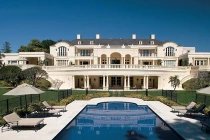 Cuộc sống bí mật của giới tỷ phú