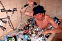 Nước Mỹ mất 223 tỷ USD mỗi năm vì...rượu 