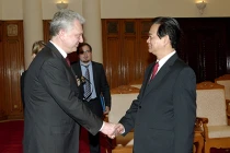 Liên bang Nga tăng cường hợp tác với Việt Nam 