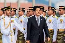 Ông Abe thăm 3 nước ASEAN để “bao vây” TQ? 