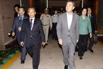 Biển Đông:Trung Quốc đang lôi kéo đồng minh 