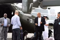 “Đệ nhất cẩu” của ông Obama xài máy bay riêng