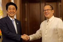 Trung Quốc thúc đẩy liên minh Nhật Bản-Philippines