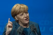 Cuộc đời của “Bà đầm thép” Angela Merkel qua ảnh