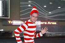 Snowden mắc kẹt ở sân bay Moscow thêm 6 tháng