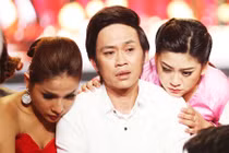 Bật khóc nghe Hoài Linh kể chuyện chạy show kiệt sức