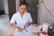 Hai người xin rút đơn tố cáo vụ “nhân bản” xét nghiệm