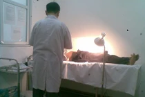 Kiện bệnh viện vì khám nam khoa được “soi tươi tế bào âm đạo” 