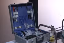 Cận cảnh quá trình đo thân nhiệt tại sân bay Nội Bài