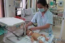 Việt Nam mỗi ngày có 70 trẻ sơ sinh tử vong